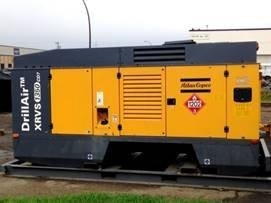 Compressor portátil compacto e de alto desempenho XRVS1350 A escolha perfeita para o seu negócio