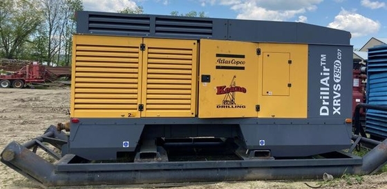 Compressor portátil com capacidade de tanque de diesel de 975L XRVS1350 para aplicações industriais