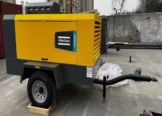 Compressor Portátil com Motor Cummins XAVS450: A Combinação Perfeita de Portabilidade e Desempenho